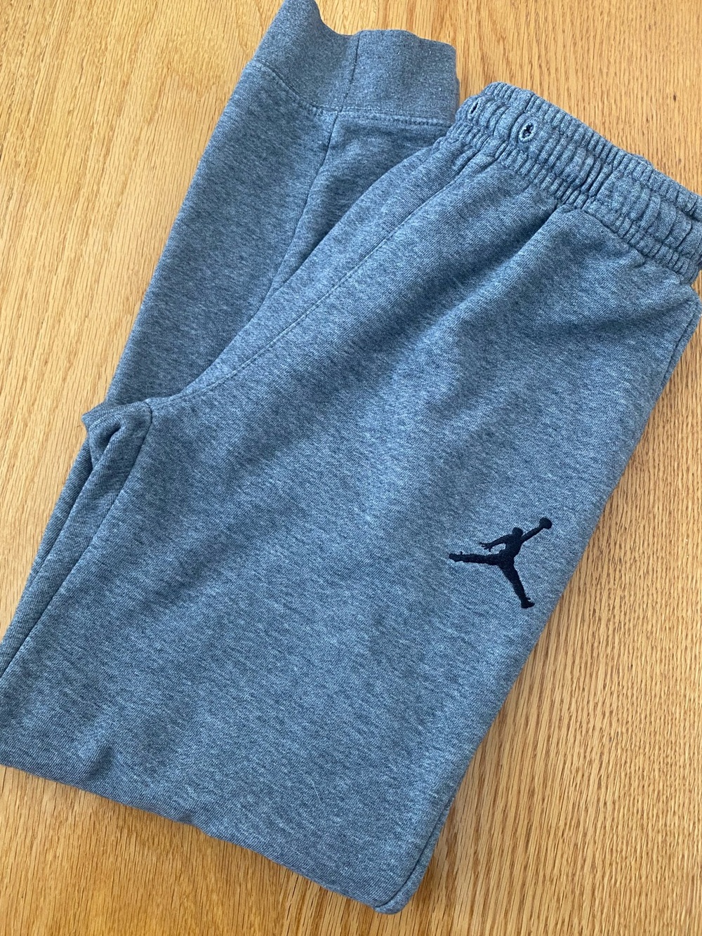 Boys Jordan sweat pants